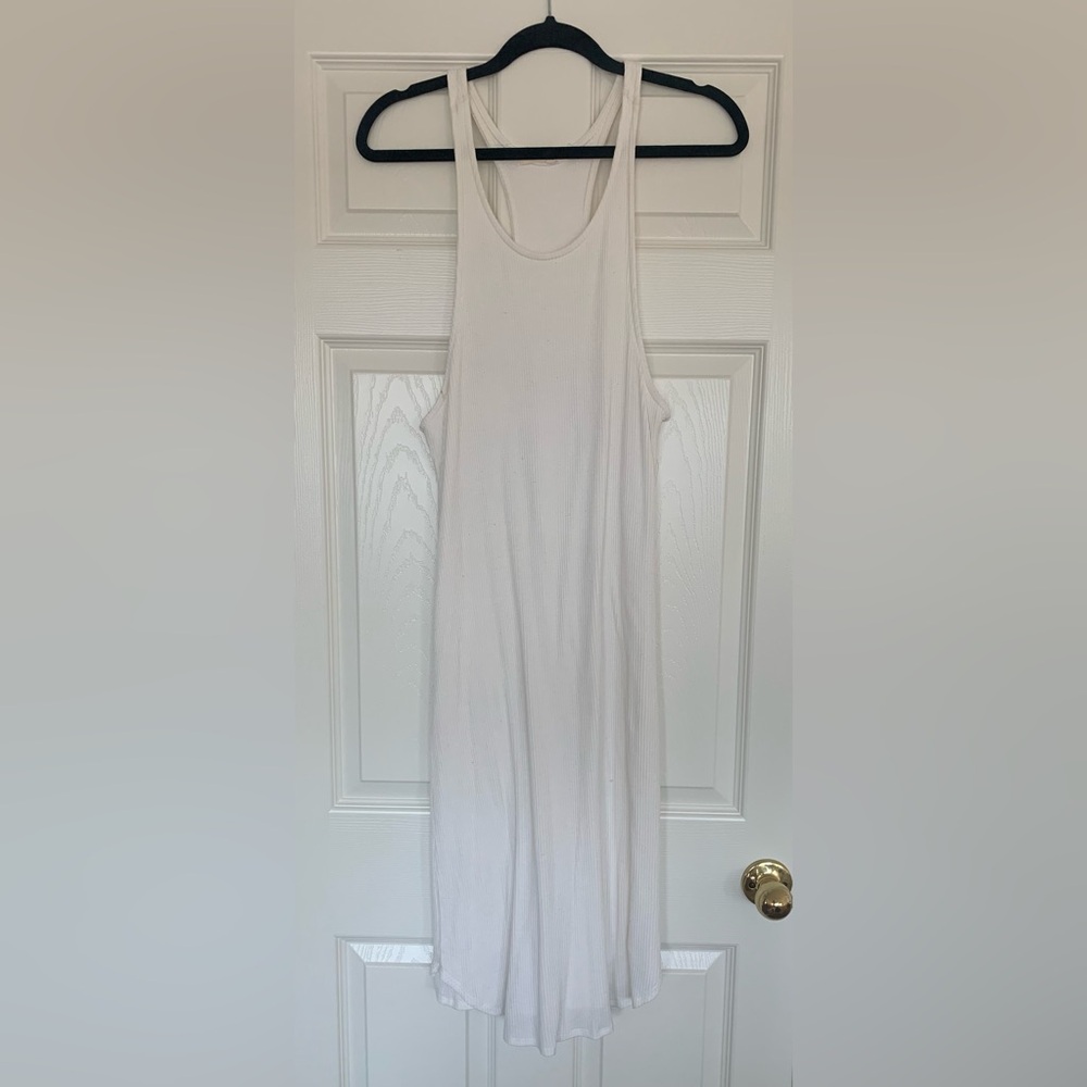 Elegant White Midi Dress
